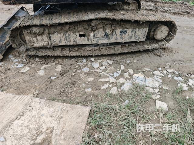 左導(dǎo)向輪（行走機(jī)構(gòu)）