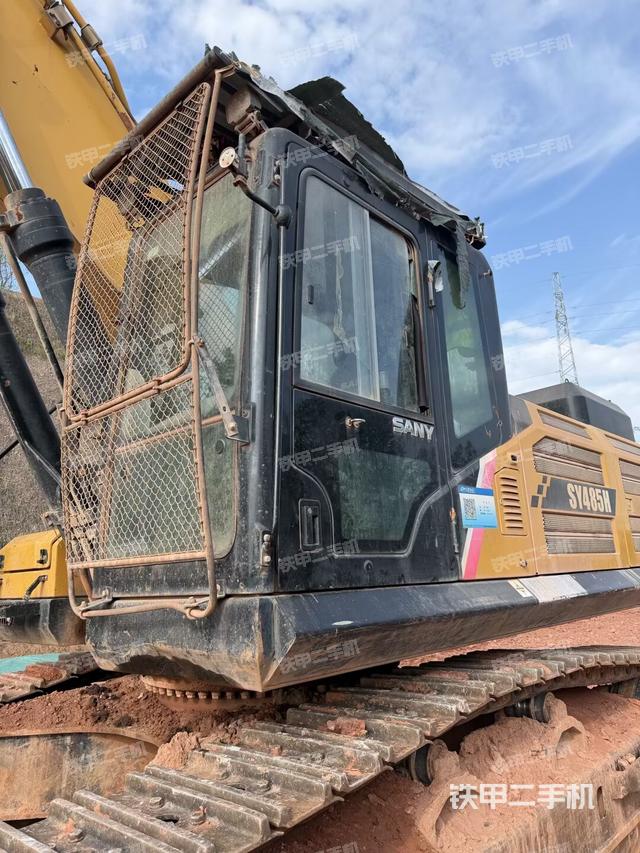 座椅后部（駕駛室部分）