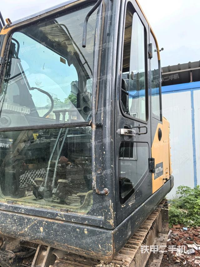  驾驶室正侧（驾驶室部分）