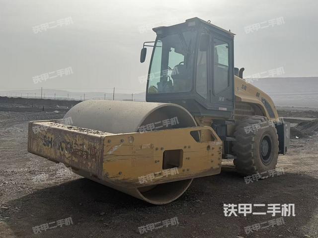 整机右侧(设备外观及核心部件) 整机右侧(设备外观及核心部件)