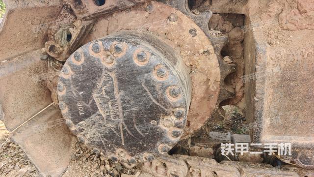 左驱动轮（行走机构）