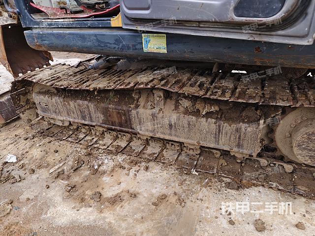 单侧履带整体（整机外观）