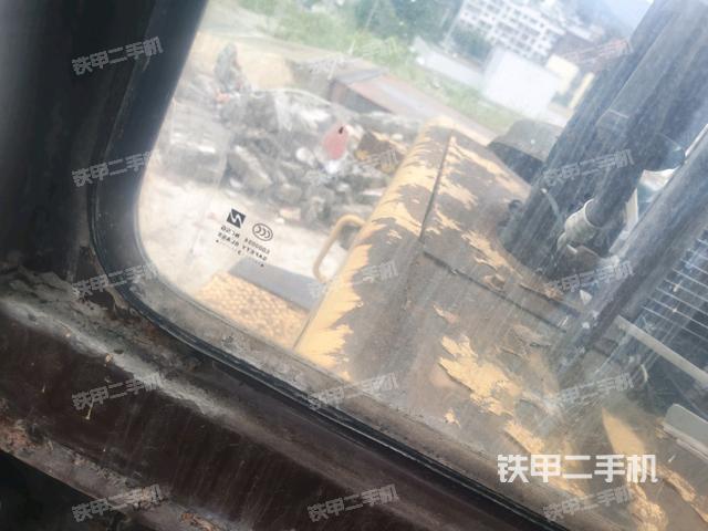 前挡风玻璃标 （驾驶室部分）