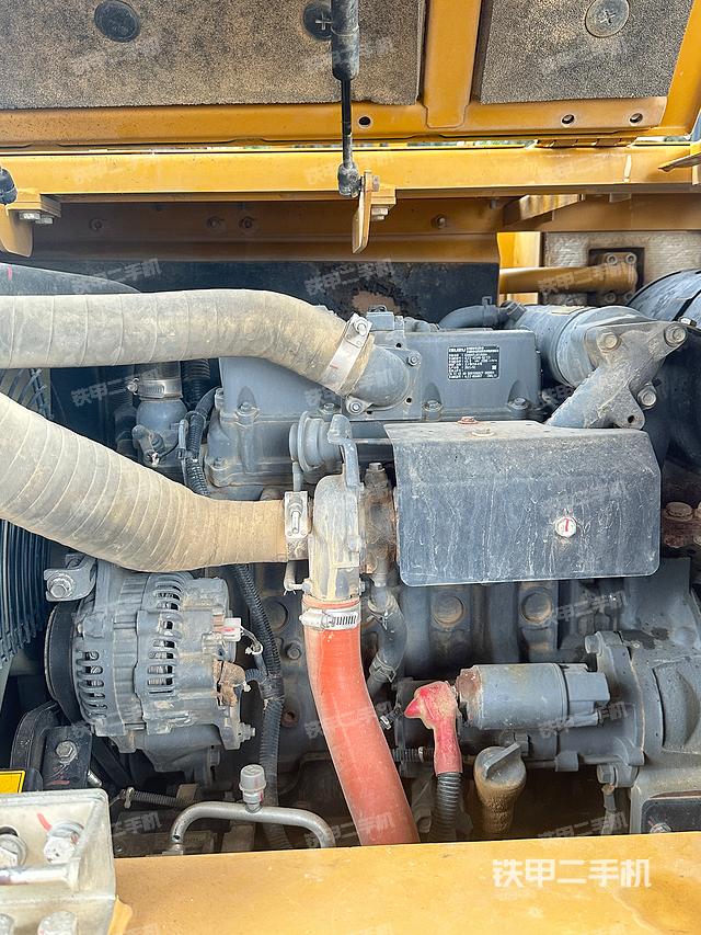 发动机整体俯视（整机外观）