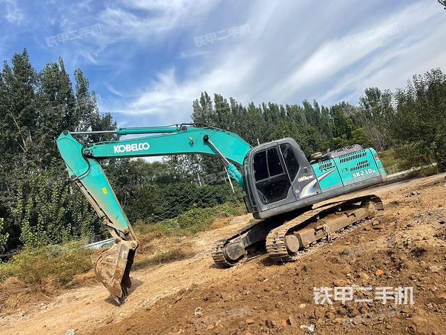 神鋼SK210LC挖掘機
