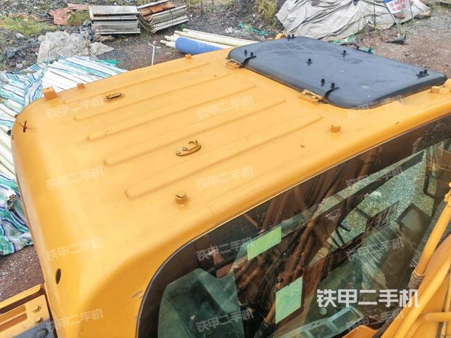 駕駛室頂部俯視（上車部件）