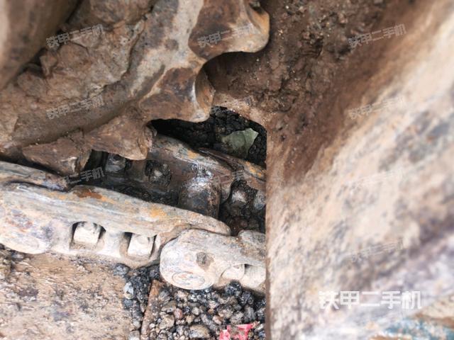 右側(cè)行走馬達(dá)蓋板（行走機(jī)構(gòu)）