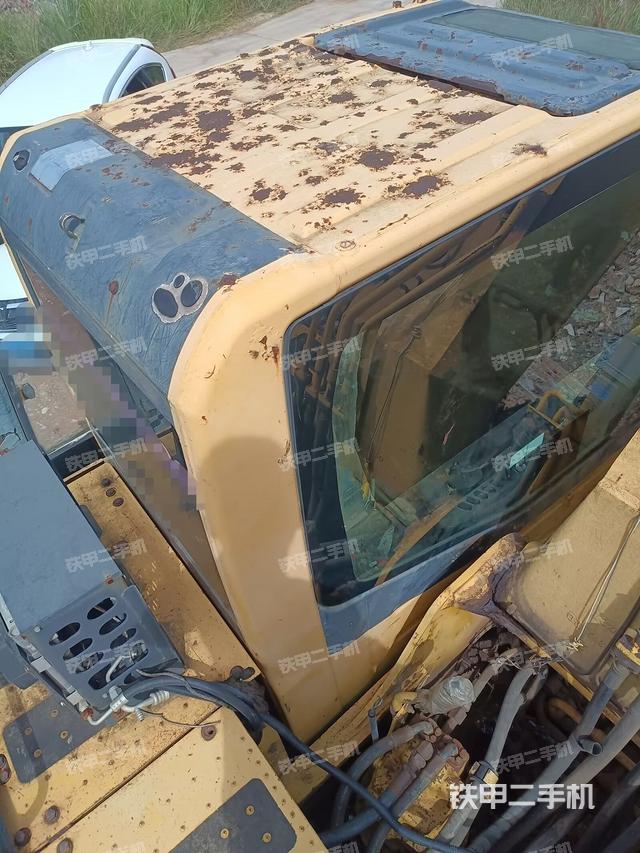 駕駛室頂部（整機(jī)外觀）