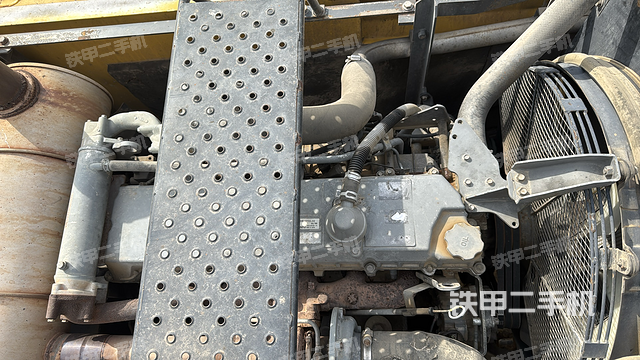 发动机整体俯视（整机外观）