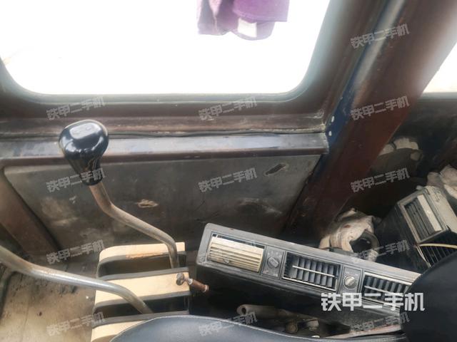 驾驶室正侧（驾驶室部分）