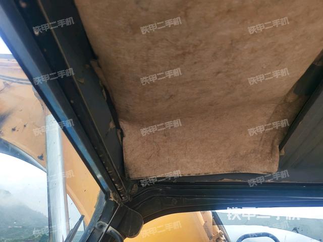 駕駛室左后45度（駕駛室部分）