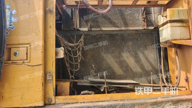 散熱器正面（大件艙室）