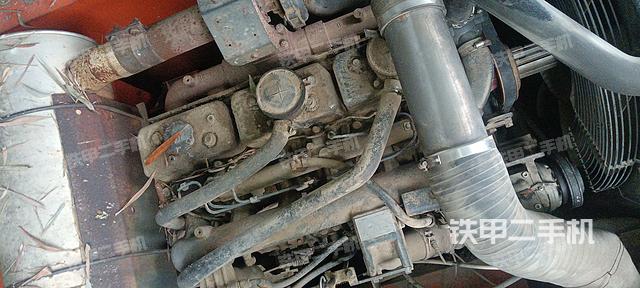 发动机整体俯视(整机外观) 发动机整体俯视(整机外观)