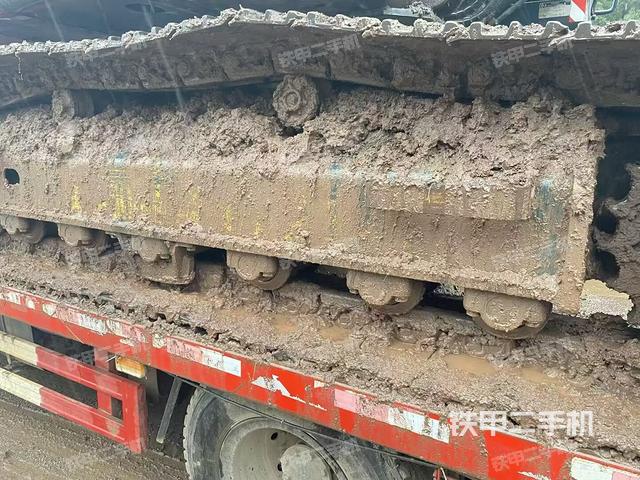 单侧履带整体（整机外观）