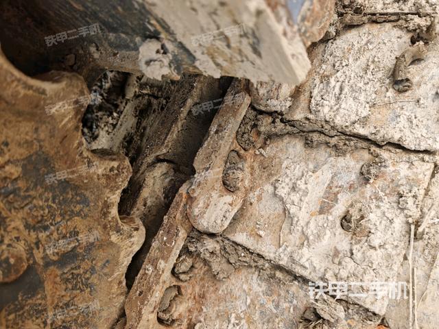 左驱动轮（行走机构）