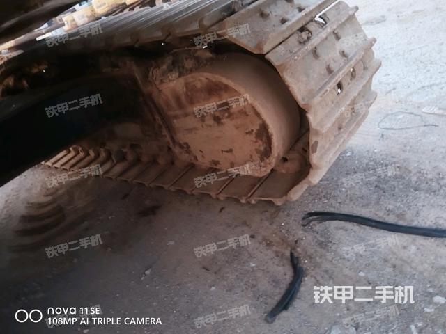 左側(cè)行走馬達(dá)蓋板（行走機(jī)構(gòu)）