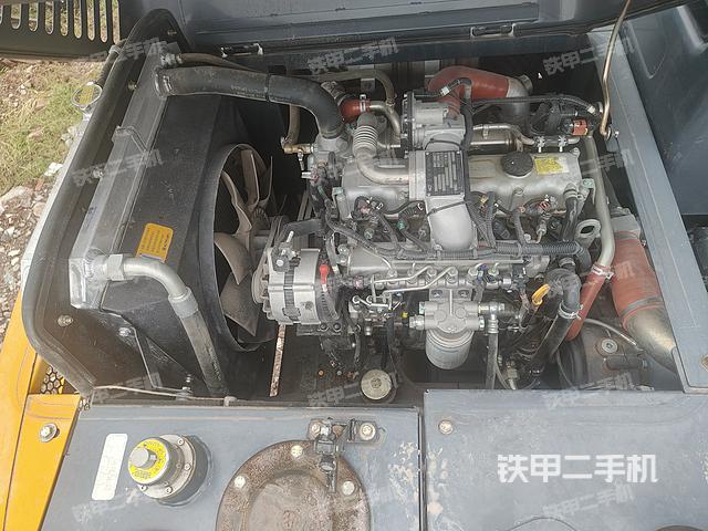 发动机整体俯视（整机外观）