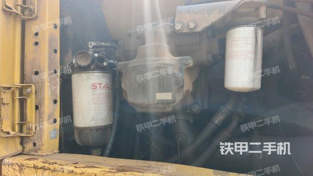 液压泵斜45 左（大件舱室）