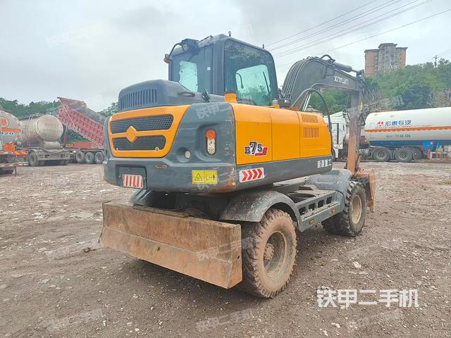 整机右后45°（整机外观）