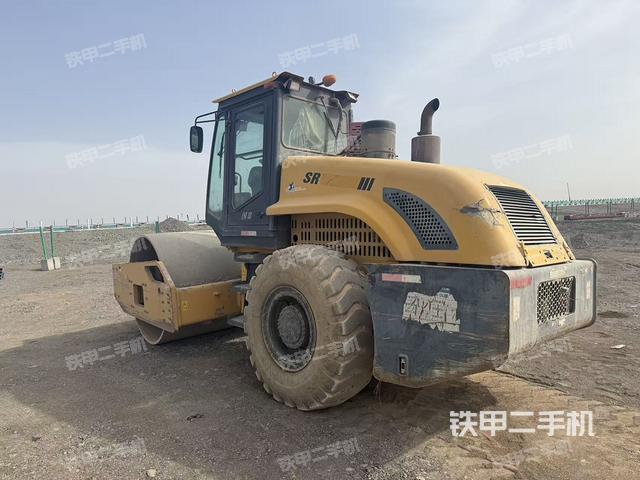 整机左侧(设备外观及核心部件) 整机左侧(设备外观及核心部件)