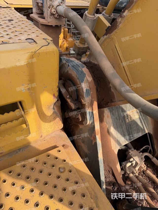 大臂根部?斜視（工作和回轉(zhuǎn)裝置）