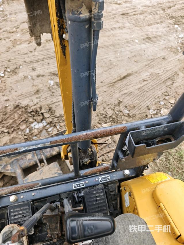 大臂根部 斜（工作和回转装置）