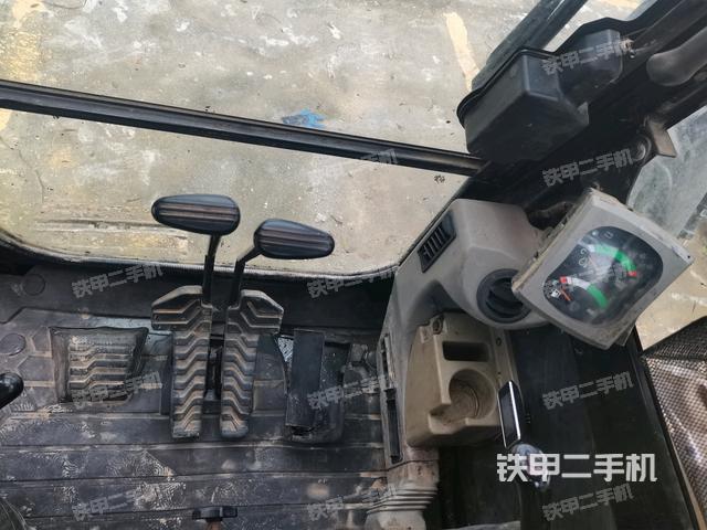 显示屏 （驾驶室部分）