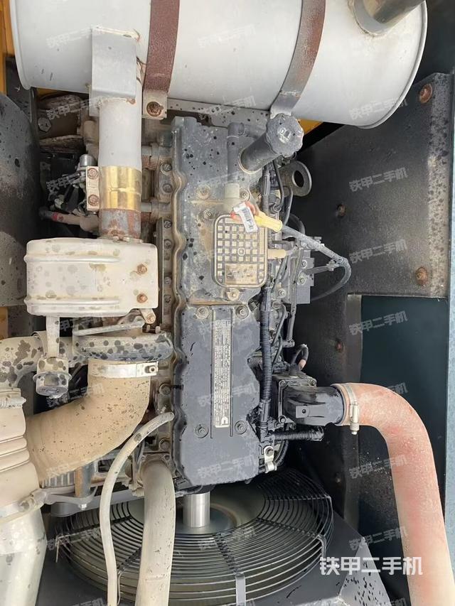 发动机整体俯视（整机外观）