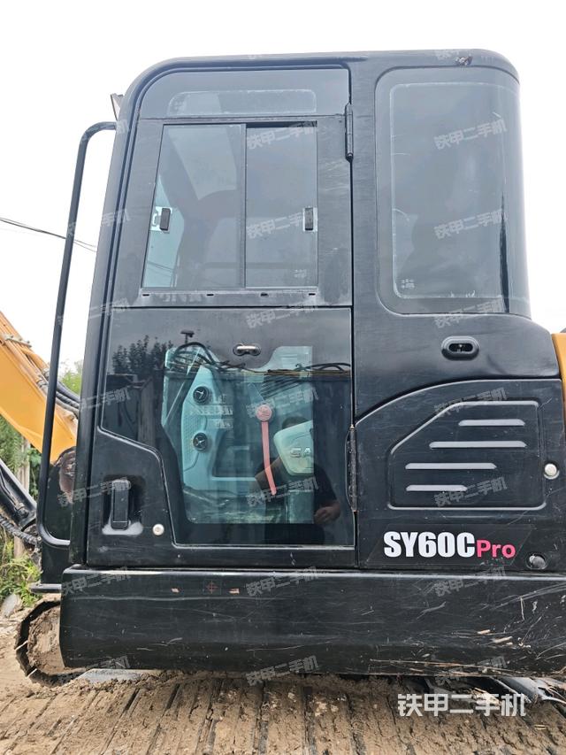 頂棚整體（駕駛室部分）