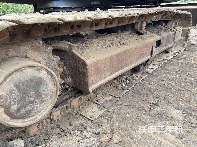 单侧履带整体（整机外观）