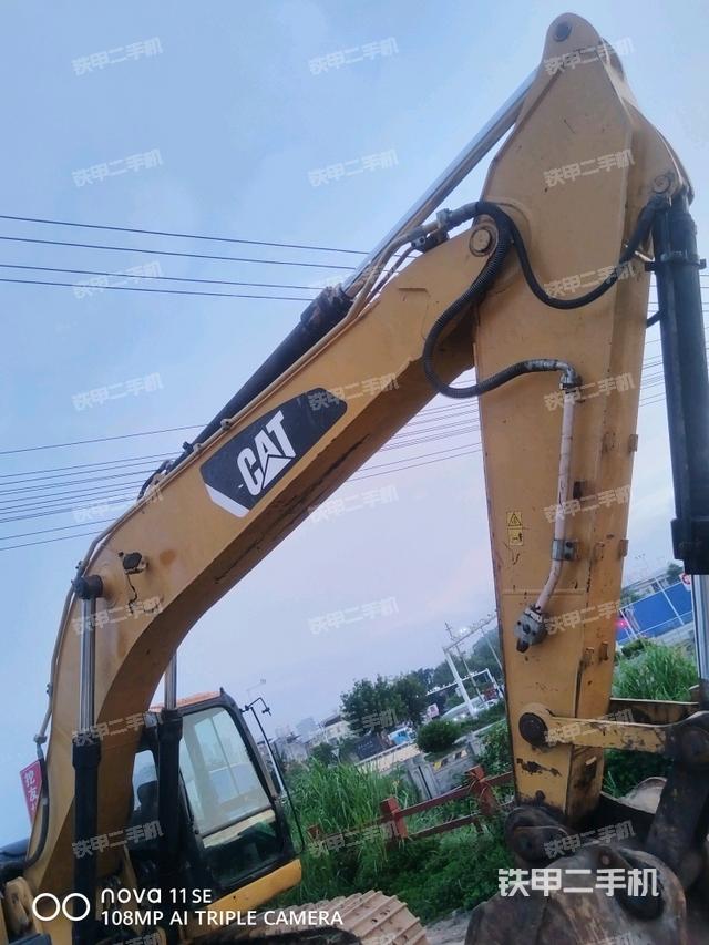 大臂整體?右側(cè)（工作和回轉(zhuǎn)裝置）