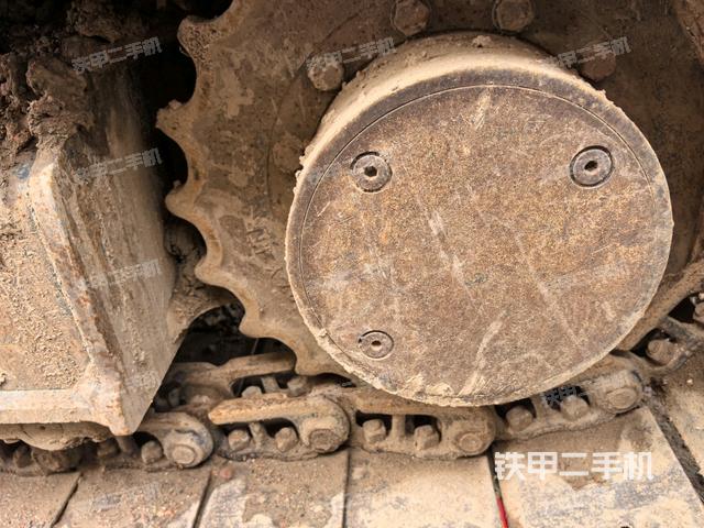 右侧行走马达盖板（行走机构）