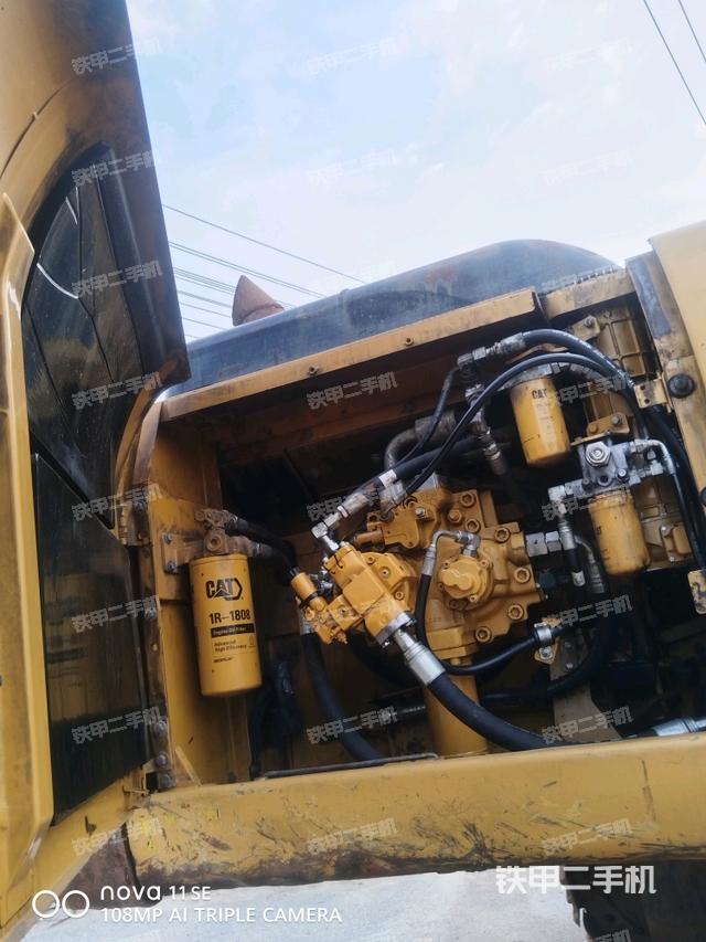 液压泵斜45 左（大件舱室）