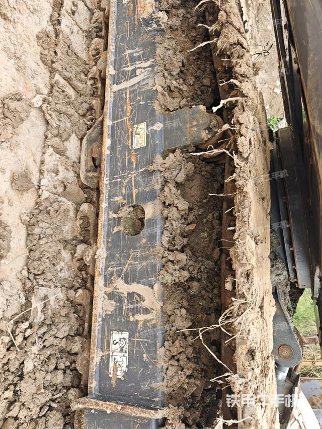 右侧履带整体 （行走机构）