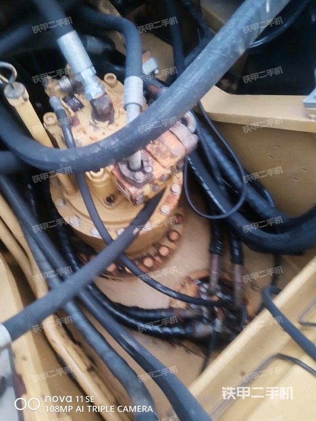 回轉(zhuǎn)馬達(dá)（上車部件）