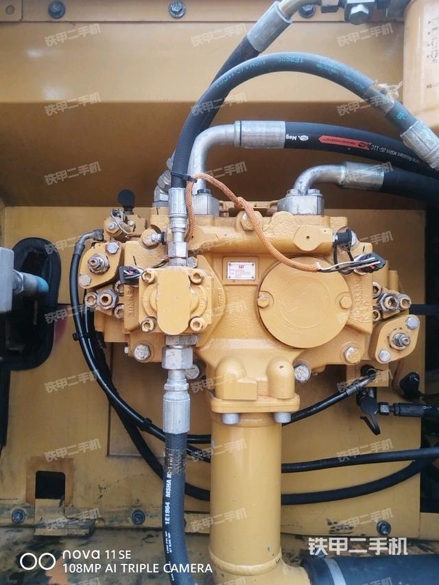 液壓泵室（大件艙室）