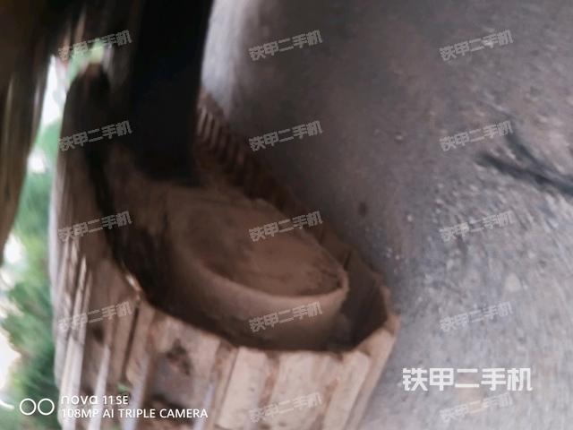 右側(cè)行走馬達(dá)蓋板（行走機(jī)構(gòu)）