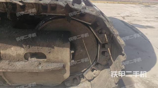 单侧履带整体（整机外观）