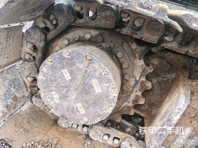 左驅(qū)動(dòng)輪（行走機(jī)構(gòu)）