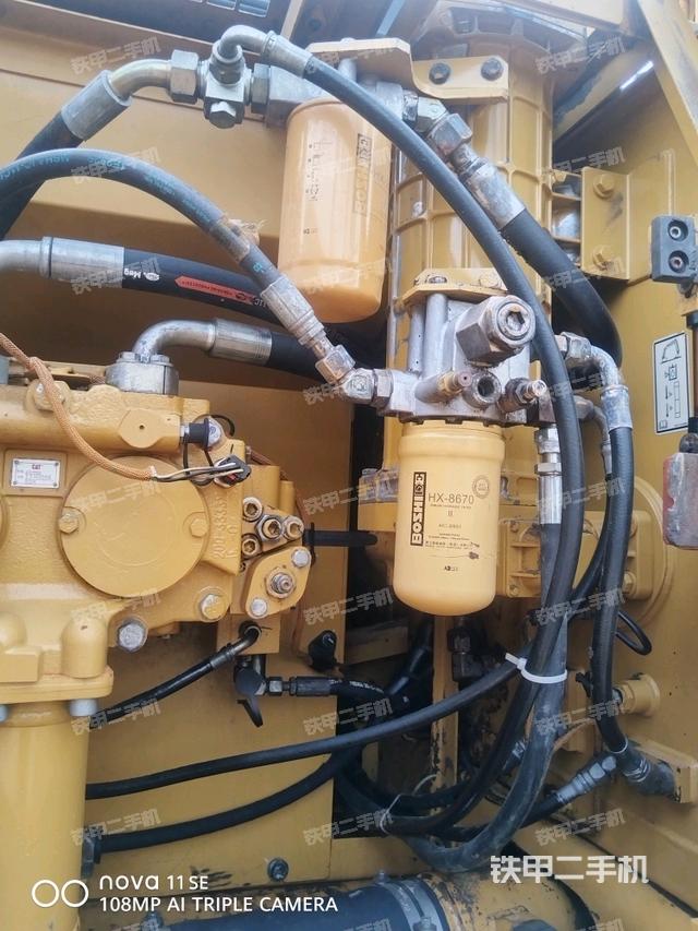 液壓泵斜45?右（大件艙室）