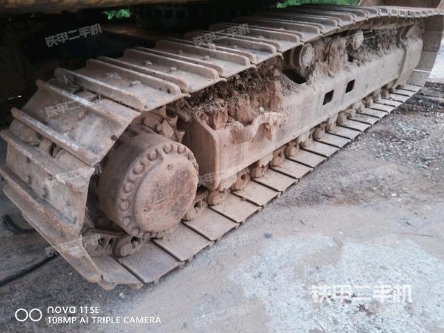 右側(cè)履帶整體（行走機(jī)構(gòu)）