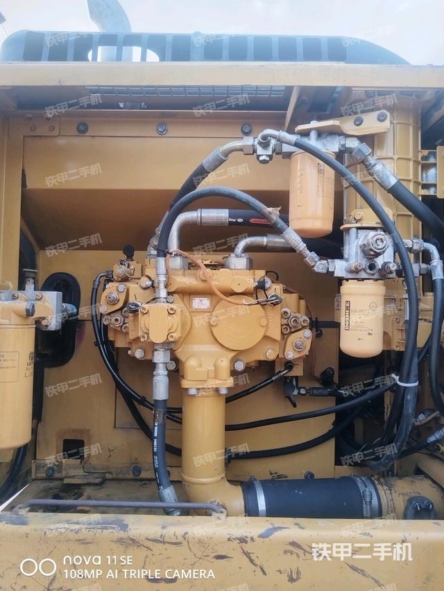 液壓泵斜45?左（大件艙室）