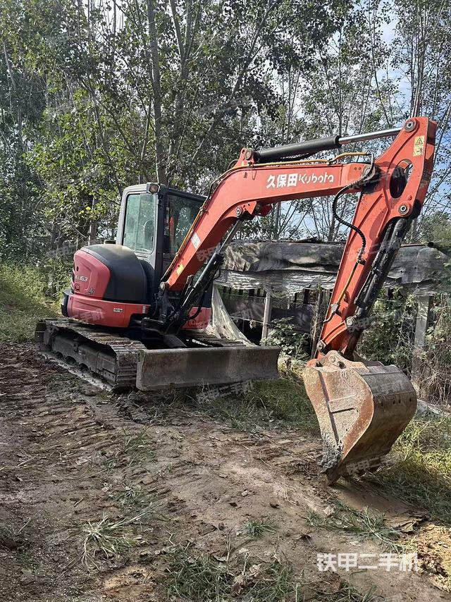 驾驶室整体（整机外观）