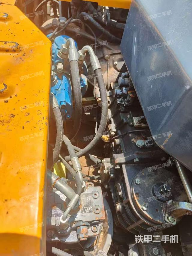 发动机整体俯视（整机外观）