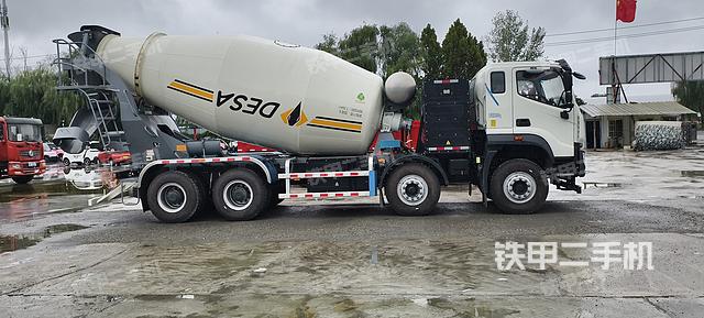 整机右侧（设备外观及核心部件）