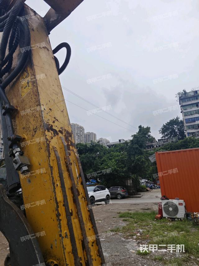 小臂整体左后（工作和回转装置）