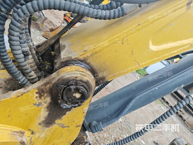 大臂根部 斜（工作和回转装置）