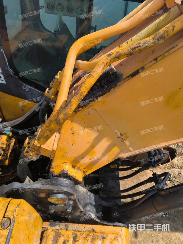 大臂根部?斜視（工作和回轉(zhuǎn)裝置）