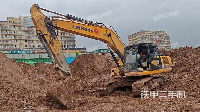 柳工CLG920E挖掘机