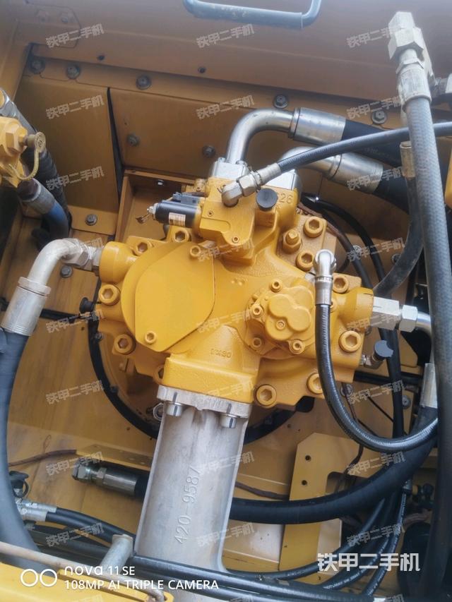 液压泵室（大件舱室）